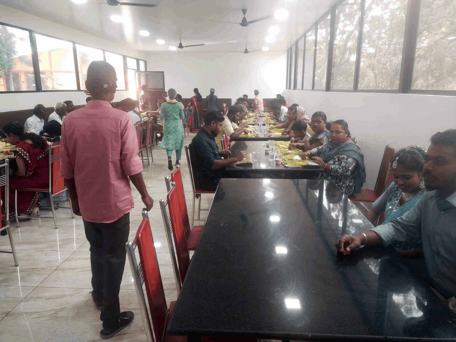 corniche inn resorts