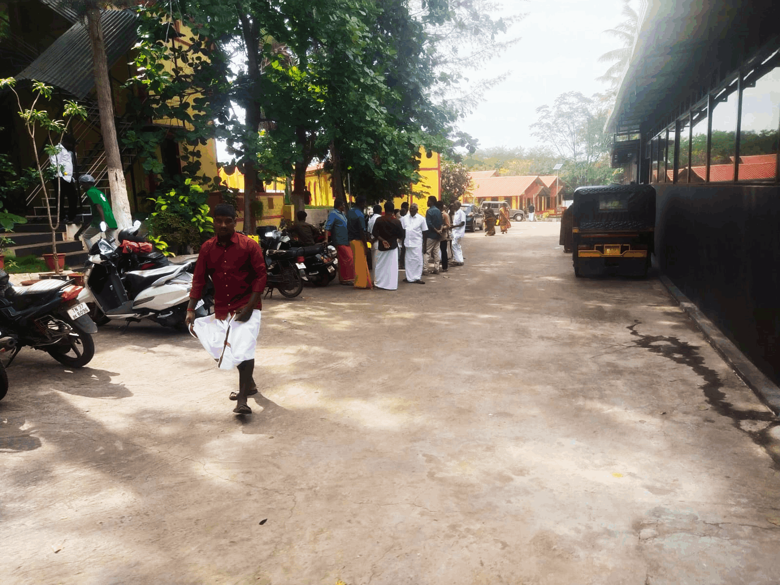 corniche inn resorts